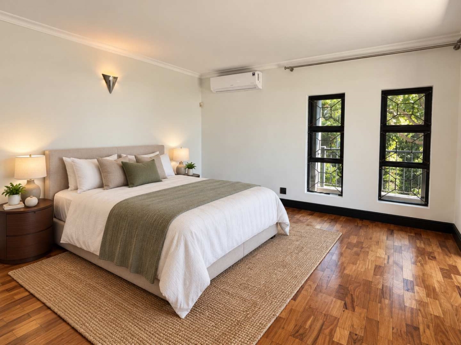 5 Bedroom Property for Sale in Higgovale Western Cape